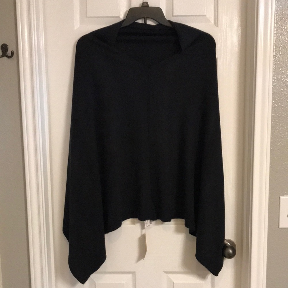 Black Dressbarn pullover shawl/poncho